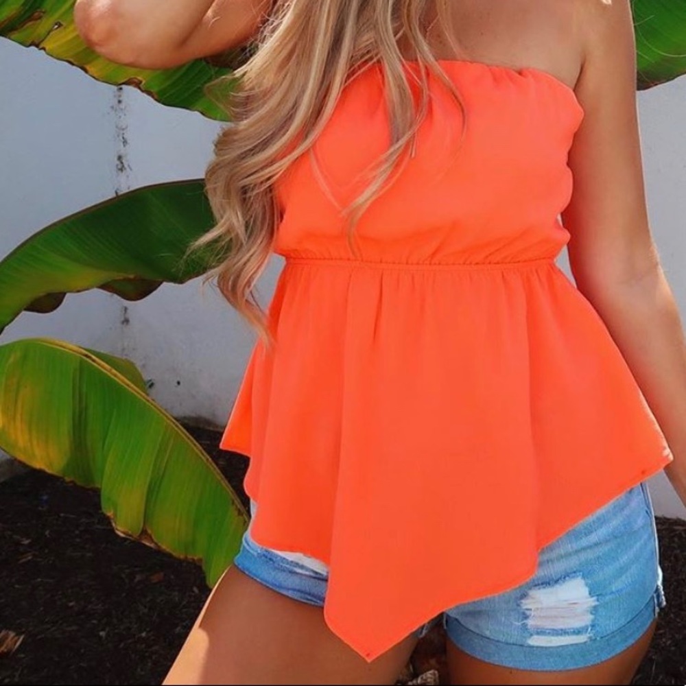 Strapless top